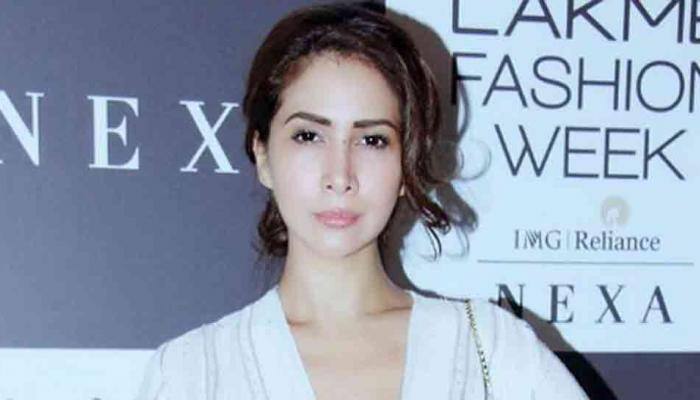 Actress Kim Sharma not returning my Range Rover SUV, alleges businessman