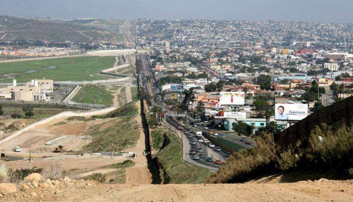 Donald Trump signs proclamation sending National Guard to US-Mexico border