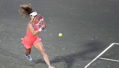 Alize Cornet upsets Caroline Garcia to advance in Charleston Open