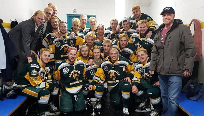 14 killed in bus crash involving junior hockey team in Canada