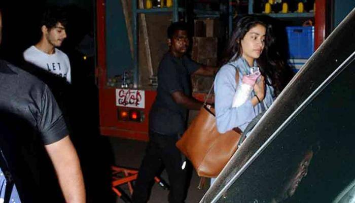 Janhvi Kapoor, Ishaan Khatter snapped after Dhadak shoot —  View pics