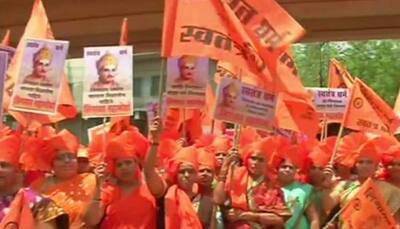 Maharashtra Lingayats hold protest rally, demand separate religion status