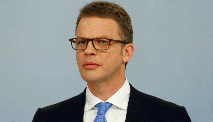 Deutsche Bank picks retail specialist Christian Sewing as CEO