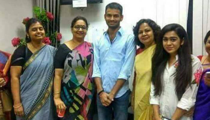 When Tej Pratap Yadav met Aishwarya Rai at Patna airport – See pic