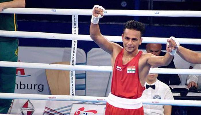 Commonwealth Games 2018, Gold Coast: Boxer Amit Panghal stuns Scotland&#039;s Aqeel Ahmed to enter semis, assures medal for India