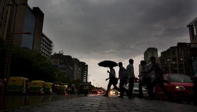Light rains in parts of Delhi-NCR; Delhiites call it 'beautiful rainy morning'