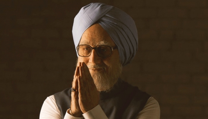 Anupam Kher aces former Prime Minister Manmohan Singh&#039;s style - Watch viral video