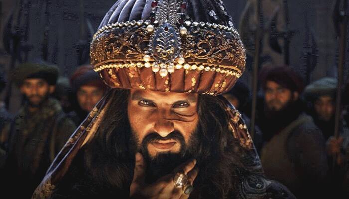 Padmaavat: How Ranveer Singh transformed into Alauddin Khilji - Watch