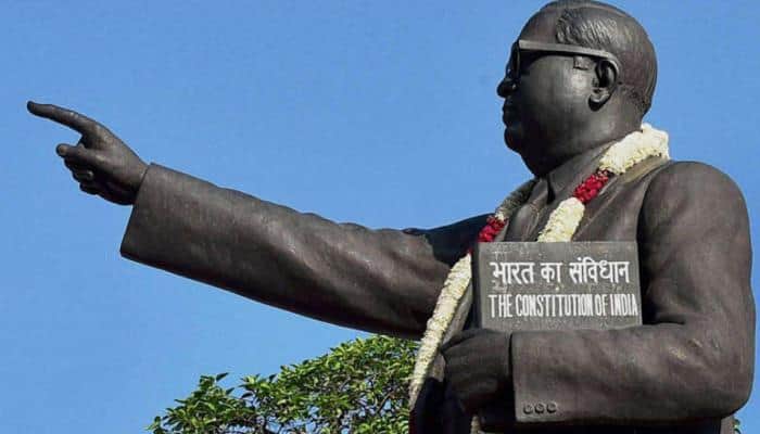 Dalits &#039;cleanse&#039; Ambedkar statue with milk after tributes by Maneka Gandhi, BJP leaders