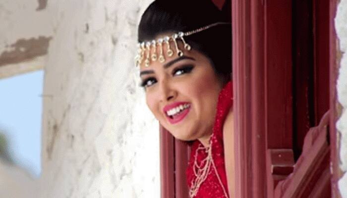 Bhojpuri siren Amrapali Dubey to perform on stage soon - Deets inside