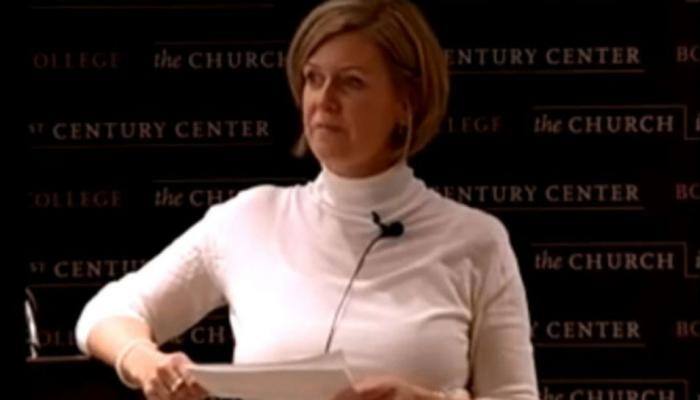 The Dating Project: Boston College professor offers extra credit for students to go on dates