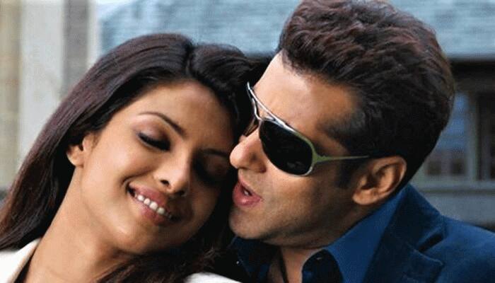 Salman Khan and Priyanka Chopra&#039;s Twitter banter is epic