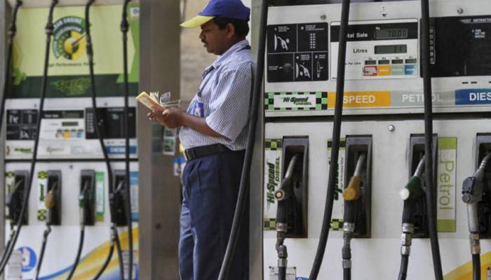 Petrol price in Delhi touches Rs 74.08/litre, highest since September 2013