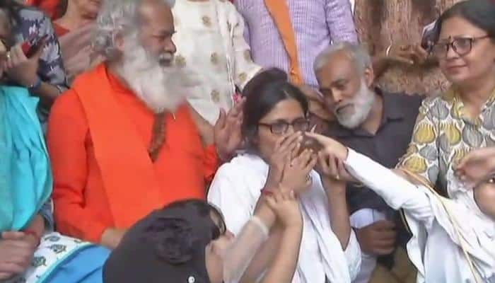 DCW Chief Swati Maliwal ends indefinite fast, terms decision on death for rapists &#039;historic victory&#039;