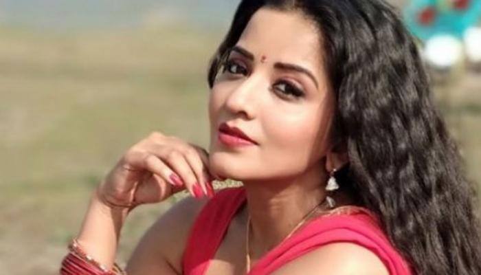 Bhojpuri actress Monalisa&#039;s Jhuma Boudi look from Dupur Thakurpo season 2 is unmissable! See pic