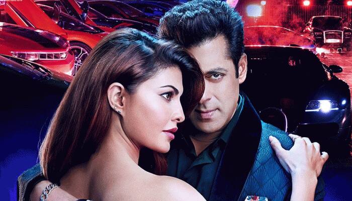 Race 3: Jacqueline Fernadez and Salman Khan&#039;s pic while enjoying bonfire in Kashmir will keep cold waves at bay