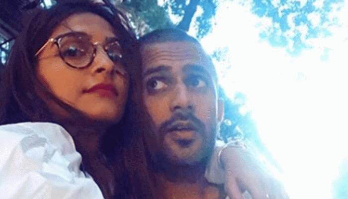 Sonam Kapoor - Anand Ahuja marriage: E-cards reveal wedding details