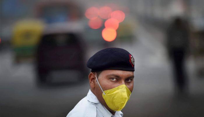 Delhi environment minister seeks urgent meeting on air pollution
