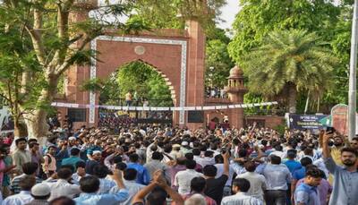 Row over Jinnah in AMU: Muslim Mahasangh in Rampur announces Rs 1 lakh reward for burning photo