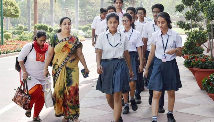 Weather warning: All evening schools to be closed in Delhi on Tuesday