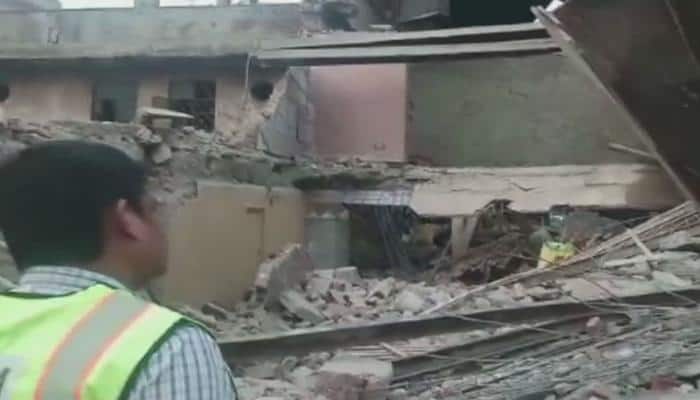 Under-construction banquet hall collapses in Delhi, several injured