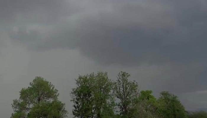 IMD issues warning of storm, squall in north and east India on Wednesday