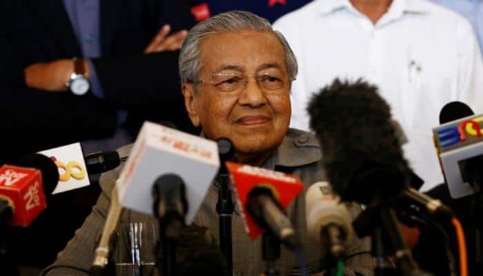 92-year-old Mahathir poised to lead Malaysia again, set to be oldest elected leader