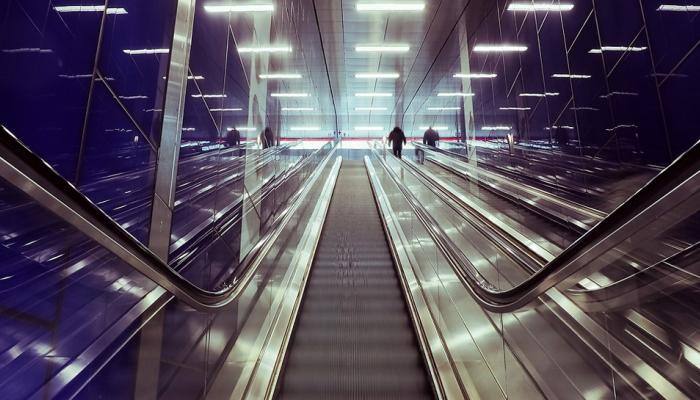 Escalator malfunctions, moves in &#039;reverse direction&#039;; 3 injured