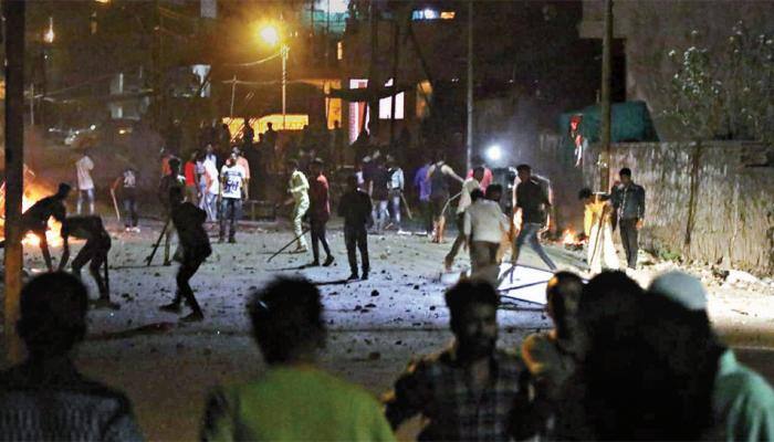 Aurangabad violence: Three FIRs filed, several detained over clashes which left 2 dead