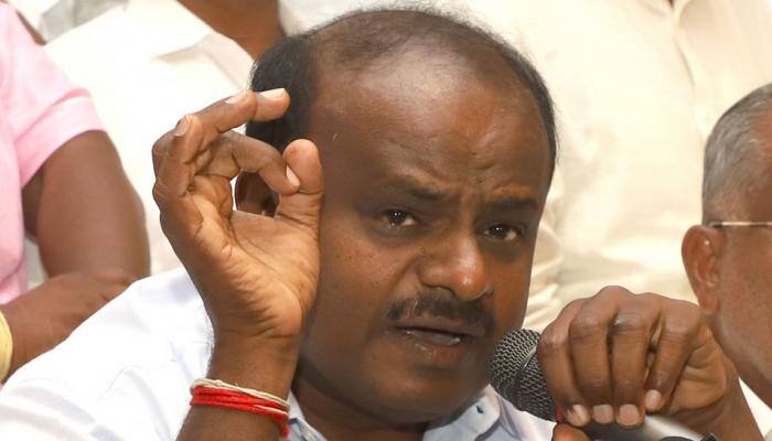 Karnataka government formation: Ahead of swearing-in, Kumaraswamy to meet Sonia Gandhi, Rahul on Monday