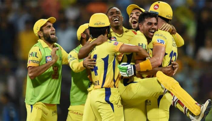 IPL 2018: CSK beat SRH by two wickets to enter final