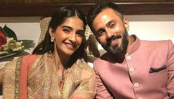 This is how Anand Ahuja reacted to Sonam Kapoor&#039;s look in Tareefan song from Veere Di Wedding