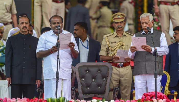 Kumaraswamy takes oath as Karnataka CM, Parameshwara deputy CM 