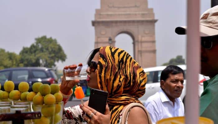 If Delhi heatwave is making you ill, try these easy tips to keep yourself hydrated