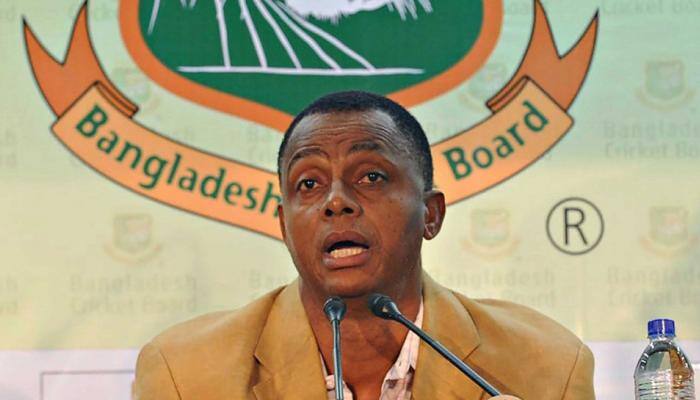 Bangladesh retain Courtney Walsh as coach for Afghanistan series