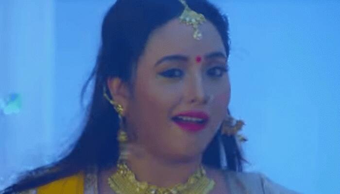Rani Chatterjee&#039;s bindaas dance moves in latest song Aawate Palang Pe Dehiya will make your jaw drop - Watch