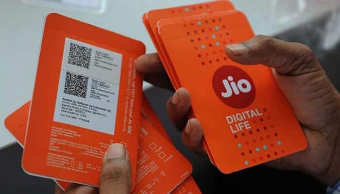 New offer for Jio prepaid users, ₹399 plan now at ₹299