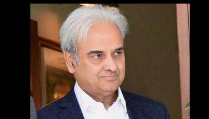 Pak's ex-chief justice Nasirul Mulk takes oath as caretaker PM