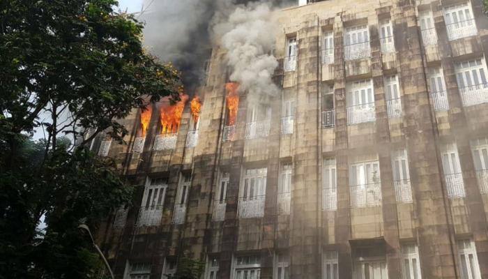 Fire breaks out inside Mumbai&#039;s Scindia House, five persons rescued