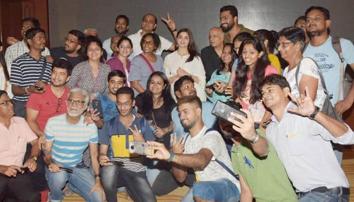 Raazi: Alia Bhatt, Vicky Kaushal and Mahesh Bhatt at screening for special kids—Pics