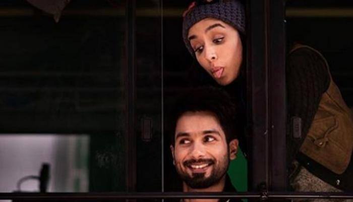 Shahid Kapoor shares a &#039;Tongue n cheek&#039; pic with Shraddha Kapoor on sets of Batti Gul Meter Chalu