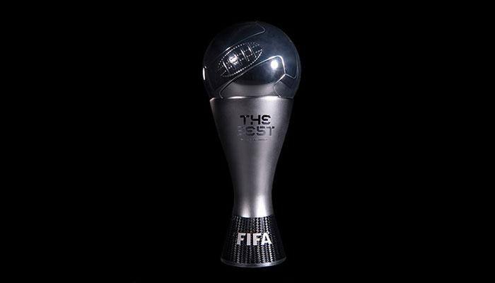 FIFA World Cup trophy arrives in Moscow