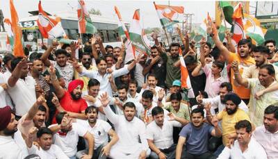 JKPYC holds anti-govt rally, says border residents being made sitting ducks