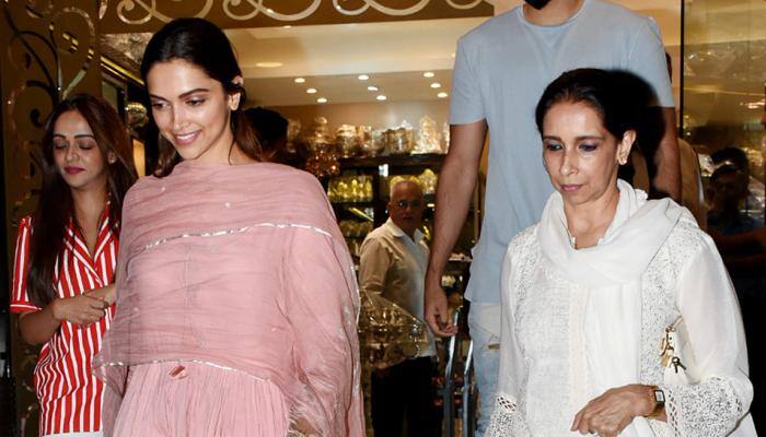 Deepika Padukone snapped exiting jewellery store with mother. Has wedding shopping begun?
