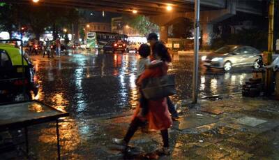 Mumbai comes to a halt due to heavy rains, BMC to work overtime in view of waterlogging