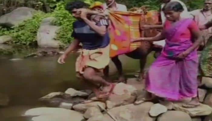 No ambulance available, pregnant woman carried to hospital on makeshift cloth stretcher