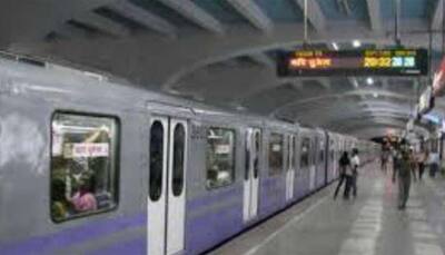 RPF constable's gun goes off in Kolkata metro station, 3 injured 