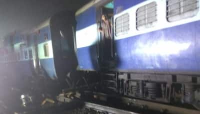 3 coaches of 12809 Mumbai-Howrah Mail derail near Igatpuri in Maharashtra, no casualty reported