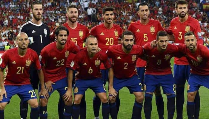 Spain back to training in Russia after narrow win in Tunisia friendly