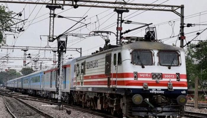 Railways to issue Credit card-like medical cards to employees, retirees